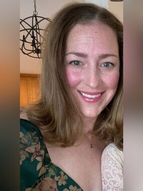 Meet your Posher, Leslie